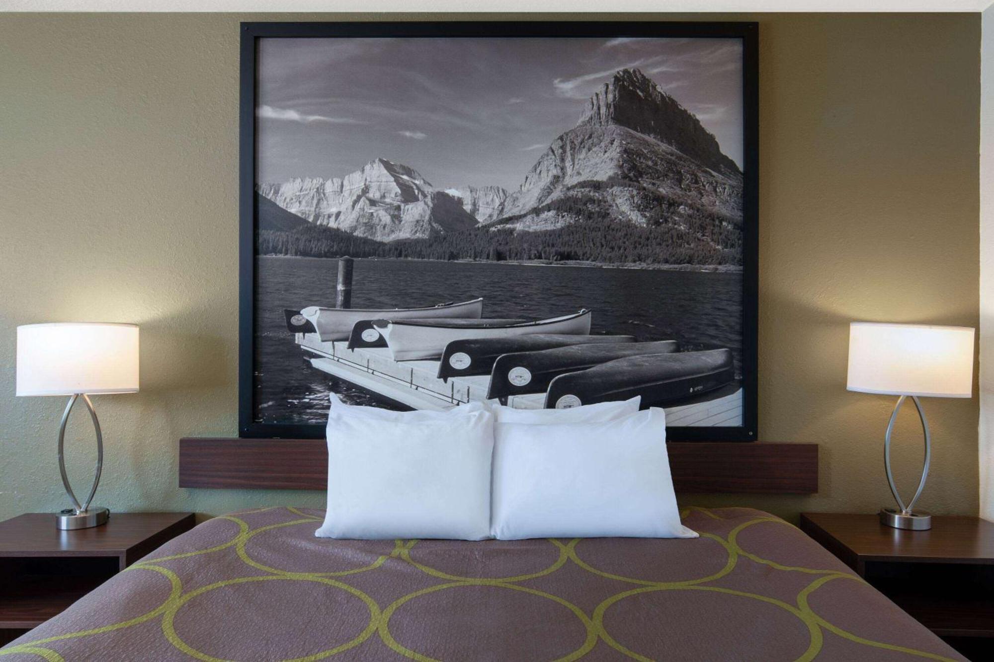 Super 8 By Wyndham Livingston Yellowstone Exterior foto